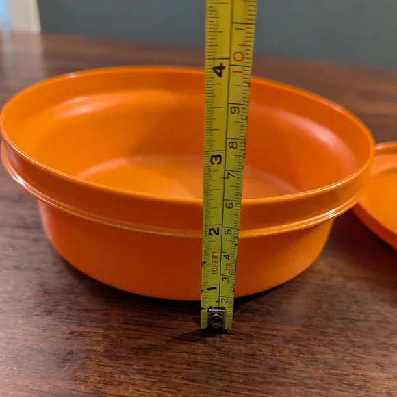 Tupperware Vintage Orange Plastic Bowl With Lid - Picture 3 of 6